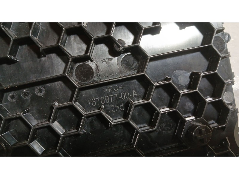 Recambio de modulo electronico para tesla model y ev a las 4 ruedas referencia OEM IAM   
