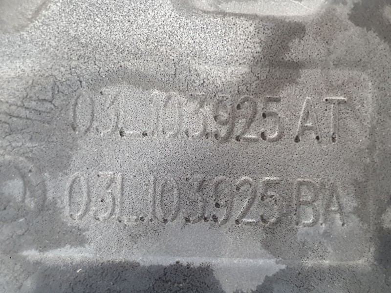 Recambio de tapa motor para seat ibiza iv (6j5, 6p1) 1.6 tdi referencia OEM IAM 03L103925AT  