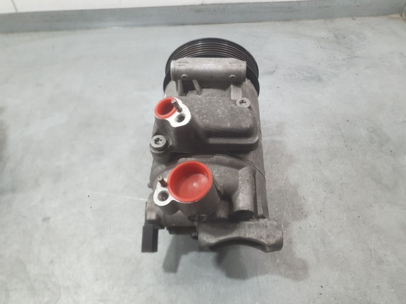 Recambio de compresor aire acondicionado para seat ibiza iv (6j5, 6p1) 1.6 tdi referencia OEM IAM 1K0820808F  