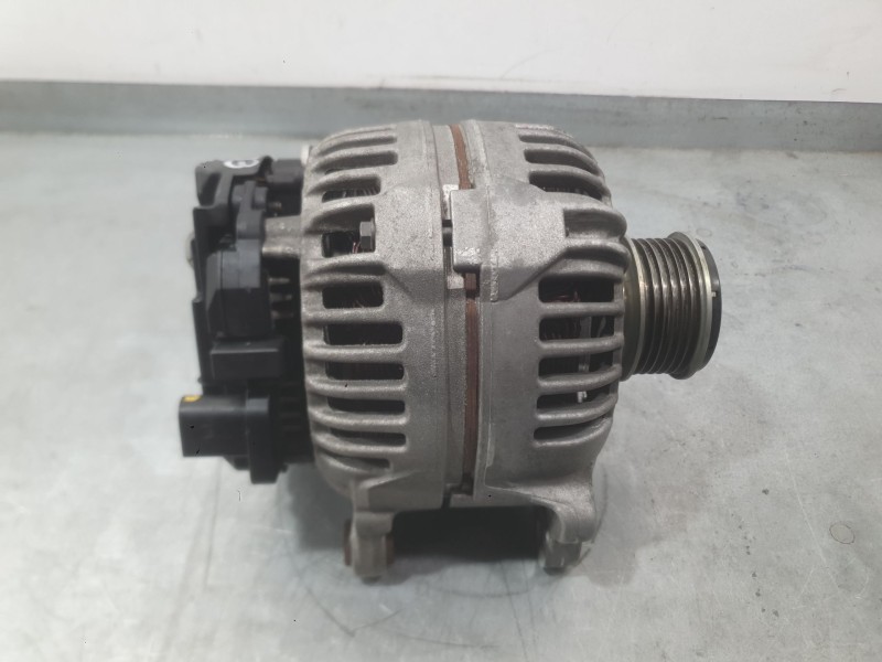Recambio de alternador para seat ibiza iv (6j5, 6p1) 1.6 tdi referencia OEM IAM 06F903023FX 038903018PX 