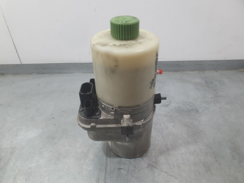 Recambio de bomba direccion electrica para seat ibiza iv (6j5, 6p1) 1.6 tdi referencia OEM IAM   