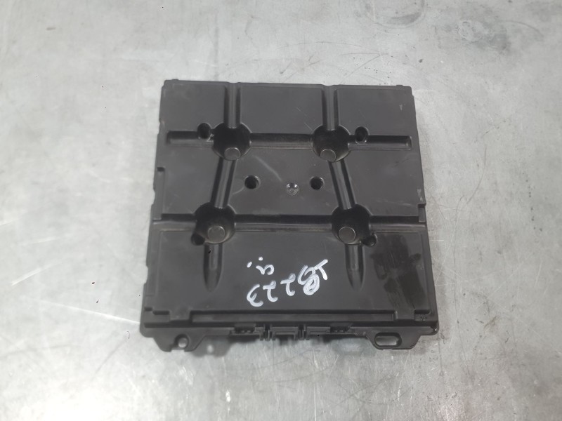 Recambio de caja reles / fusibles para seat ibiza iv (6j5, 6p1) 1.6 tdi referencia OEM IAM 6R0937548F  