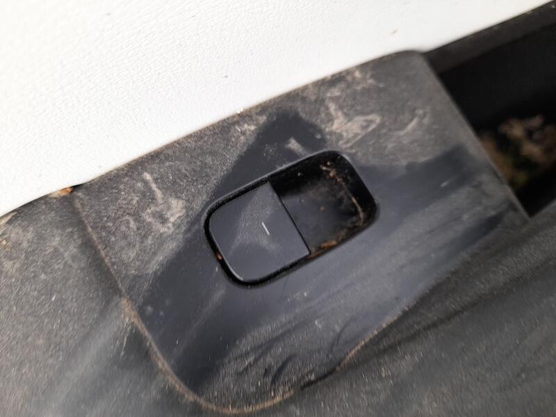 Recambio de mando elevalunas trasero izquierdo para tesla model 3 (5yj3) ev referencia OEM IAM 108103804G  