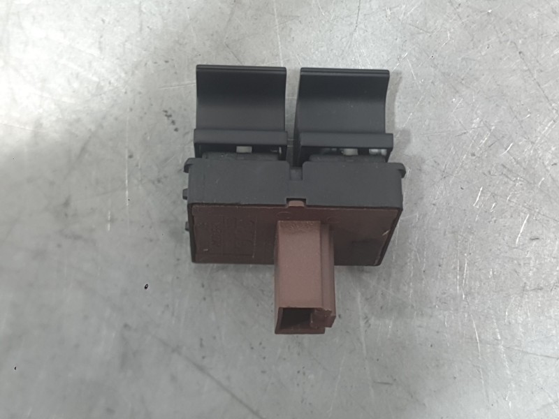 Recambio de mando elevalunas delantero izquierdo para seat ibiza iv (6j5, 6p1) 1.6 tdi referencia OEM IAM 1K3959857A  