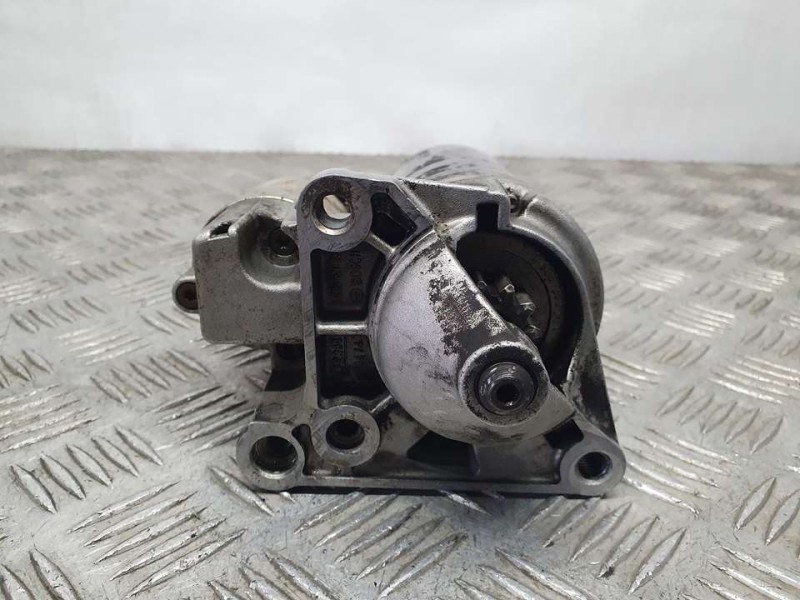 Recambio de motor arranque para renault kangoo (f/kc0) rt referencia OEM IAM 7700113207 0001108186 BOSCH