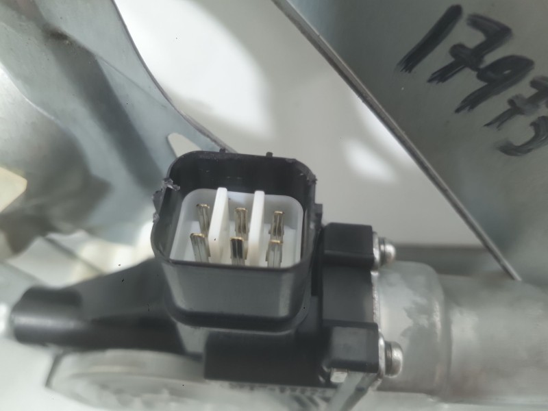 Recambio de elevalunas delantero izquierdo para honda civic viii hatchback (fn, fk) 1.8 (fn1, fk2) referencia OEM IAM 72250SMGE0
