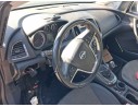 opel astra j (p10) del año 2010