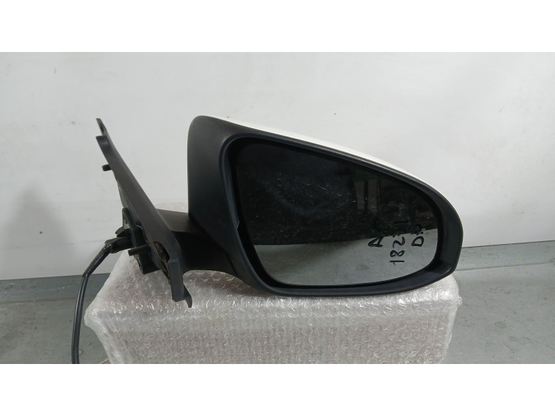 Recambio de retrovisor derecho para toyota yaris (_p13_) 1.3 (nsp130_) referencia OEM IAM 879100D590  