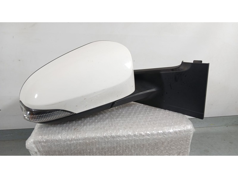 Recambio de retrovisor derecho para toyota yaris (_p13_) 1.3 (nsp130_) referencia OEM IAM 879100D590  