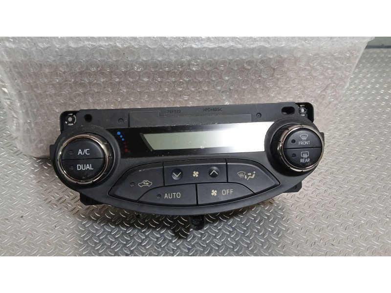 Recambio de mando climatizador para toyota yaris (_p13_) 1.3 (nsp130_) referencia OEM IAM   