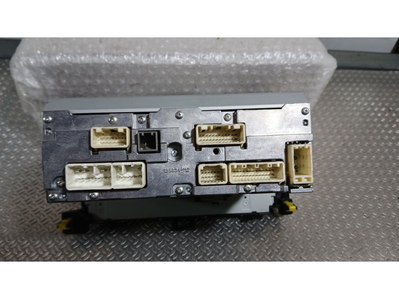 Recambio de sistema navegacion gps para toyota yaris (_p13_) 1.3 (nsp130_) referencia OEM IAM 861400D010  