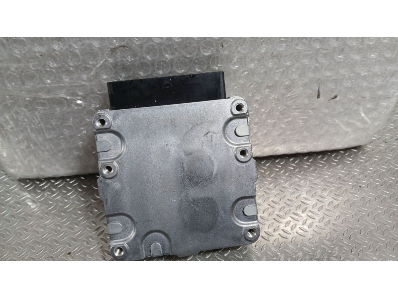 Recambio de centralita direccion para toyota yaris (_p13_) 1.3 (nsp130_) referencia OEM IAM   