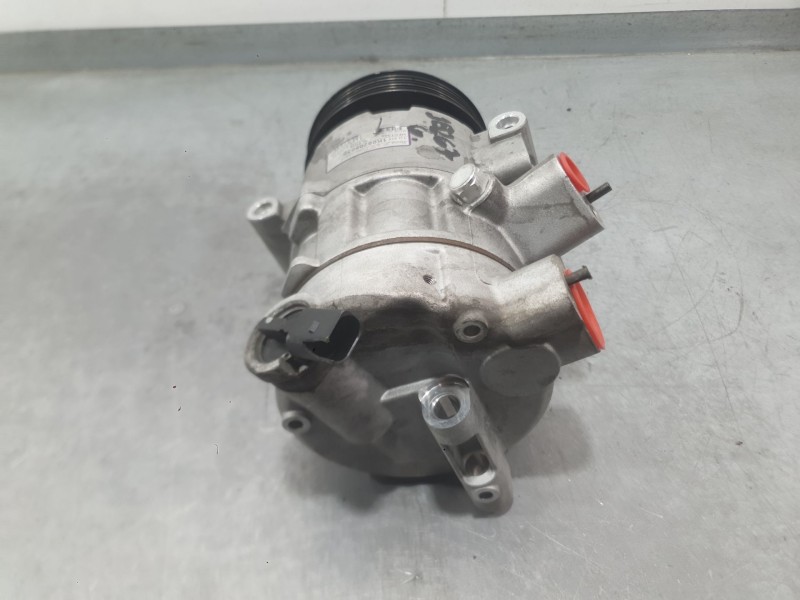 Recambio de compresor aire acondicionado para volkswagen golf v (1k1) 2.0 sdi referencia OEM IAM 1K0820808F  