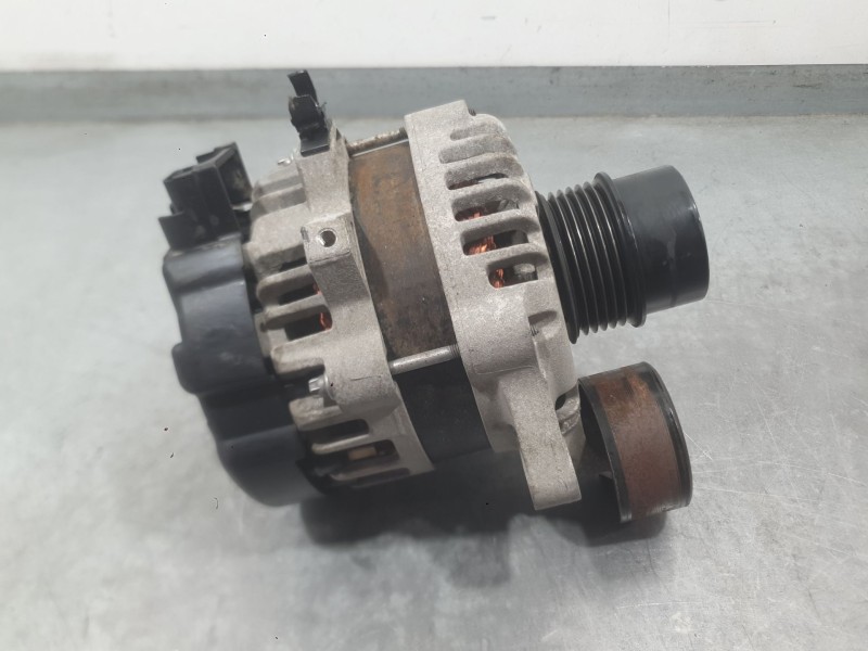 Recambio de alternador para hyundai i20 iii (bc3, bi3) 1.0 t-gdi referencia OEM IAM 3730007250  