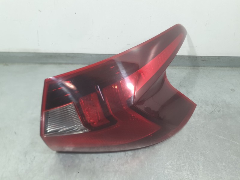 Recambio de piloto trasero derecho exterior para hyundai i20 iii (bc3, bi3) 1.0 t-gdi referencia OEM IAM 92402Q0500  