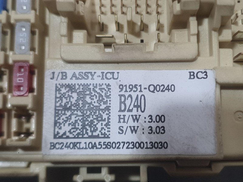 Recambio de caja reles / fusibles para hyundai i20 iii (bc3, bi3) 1.0 t-gdi referencia OEM IAM   