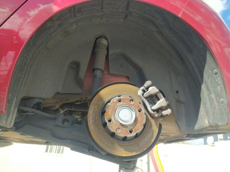 Recambio de plastico pase rueda tras. izq. para peugeot 208 ii (ub_, up_, uw_, uj_) 1.2 puretech 100 referencia OEM IAM 98233085