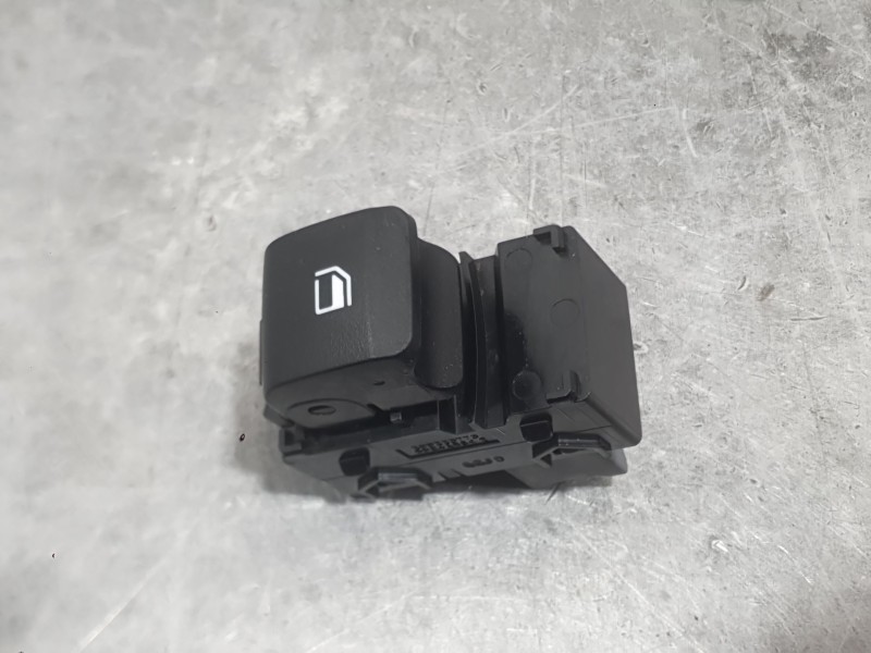 Recambio de mando elevalunas trasero derecho para hyundai i20 iii (bc3, bi3) 1.0 t-gdi referencia OEM IAM 93581Q00004X  