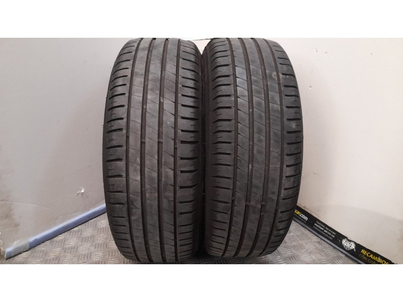 Recambio de neumatico pareja para neumaticos reutilizados - referencia OEM IAM 195551687V BFGOODRICH 195/55/16/87V