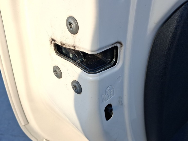 Recambio de cerradura puerta trasera izquierda para citroën c1 ii (pa_, ps_) 1.0 vti 72 referencia OEM IAM B001174180  