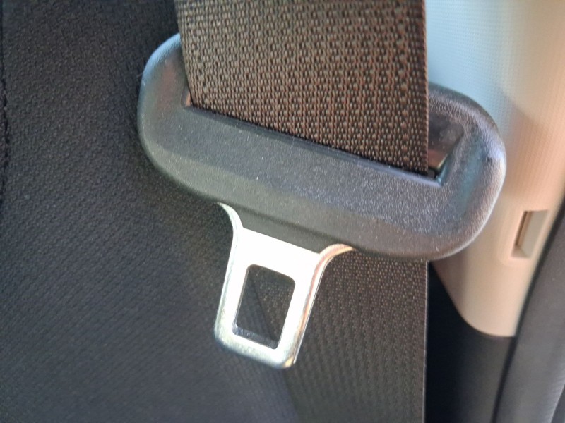 Recambio de cinturon seguridad trasero izquierdo para citroën c1 ii (pa_, ps_) 1.0 vti 72 referencia OEM IAM B0008723XX  