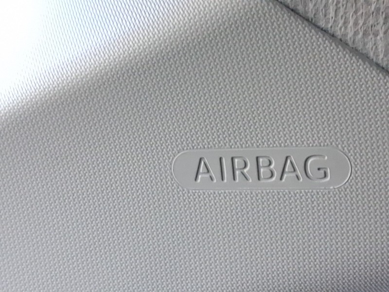 Recambio de airbag cortina delantero derecho para citroën c1 ii (pa_, ps_) 1.0 vti 72 referencia OEM IAM B001103880  