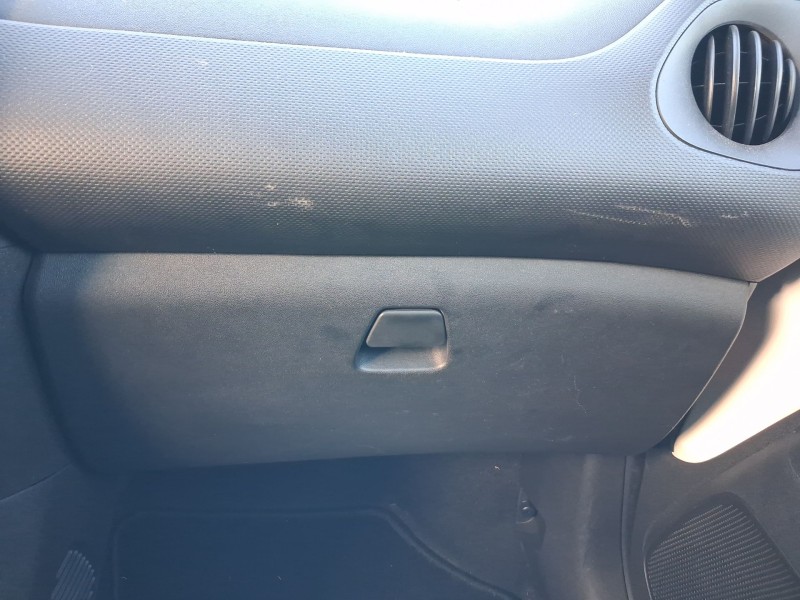 Recambio de guantera para citroën c1 ii (pa_, ps_) 1.0 vti 72 referencia OEM IAM B0007574ZD  
