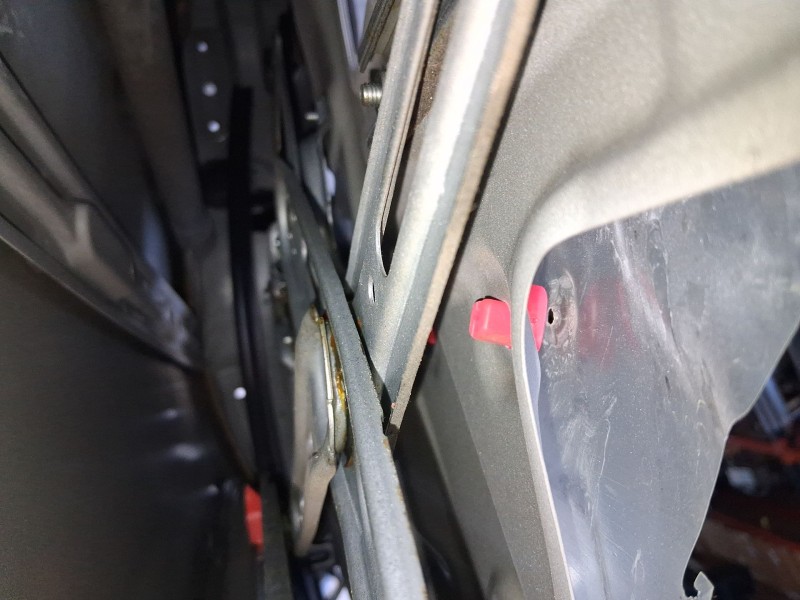 Recambio de elevalunas delantero derecho para toyota yaris (_p13_) 1.3 (nsp130_) referencia OEM IAM 698100D300  
