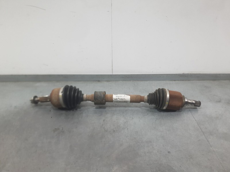 Recambio de transmision delantera izquierda para renault megane iv hatchback (b9a/m/n_) 1.2 tce 130 (b9mr) referencia OEM IAM 39