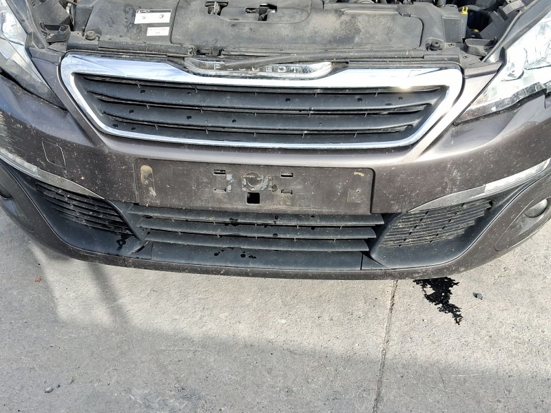 Recambio de rejilla delantera para peugeot 308 ii (lb_, lp_, lw_, lh_, l3_) 1.6 hdi referencia OEM IAM 1610745180  