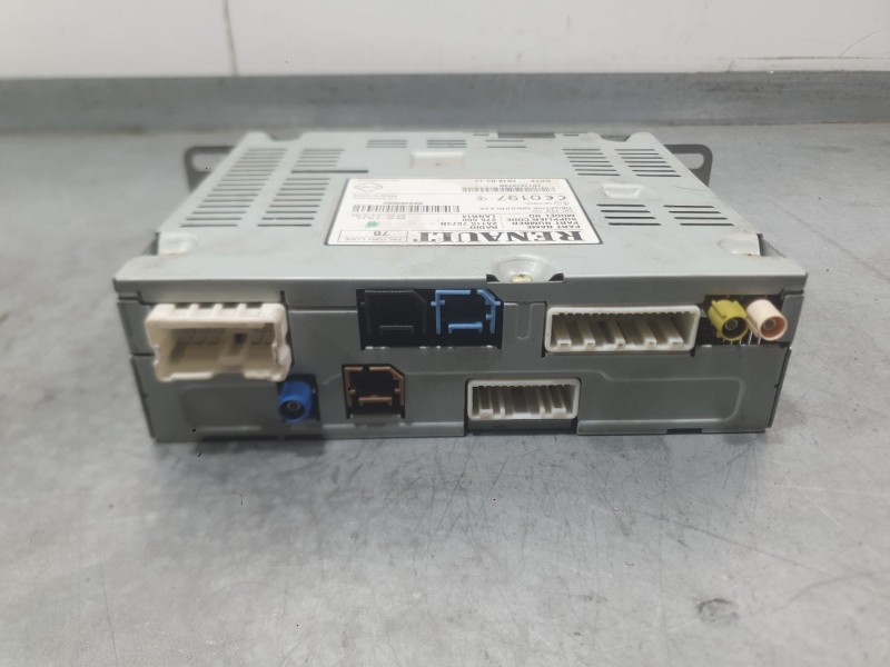 Recambio de sistema audio / radio para renault megane iv hatchback (b9a/m/n_) 1.2 tce 130 (b9mr) referencia OEM IAM 281159729R  