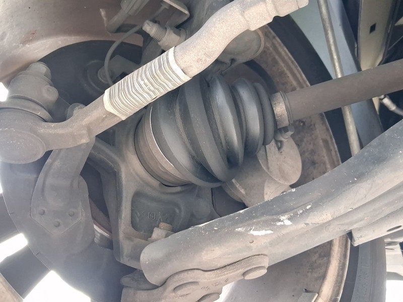 Recambio de mangueta delantera izquierda para peugeot 308 ii (lb_, lp_, lw_, lh_, l3_) 1.6 hdi referencia OEM IAM 1647857480  