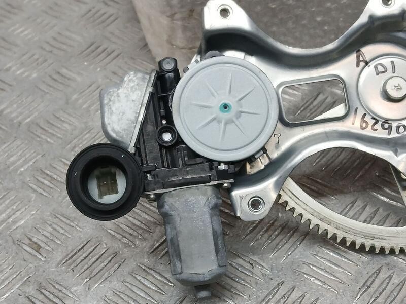 Recambio de elevalunas delantero izquierdo para toyota rav 4 exclusive referencia OEM IAM 8572042110 ELECTRICO 7 PINS ENSO 06202