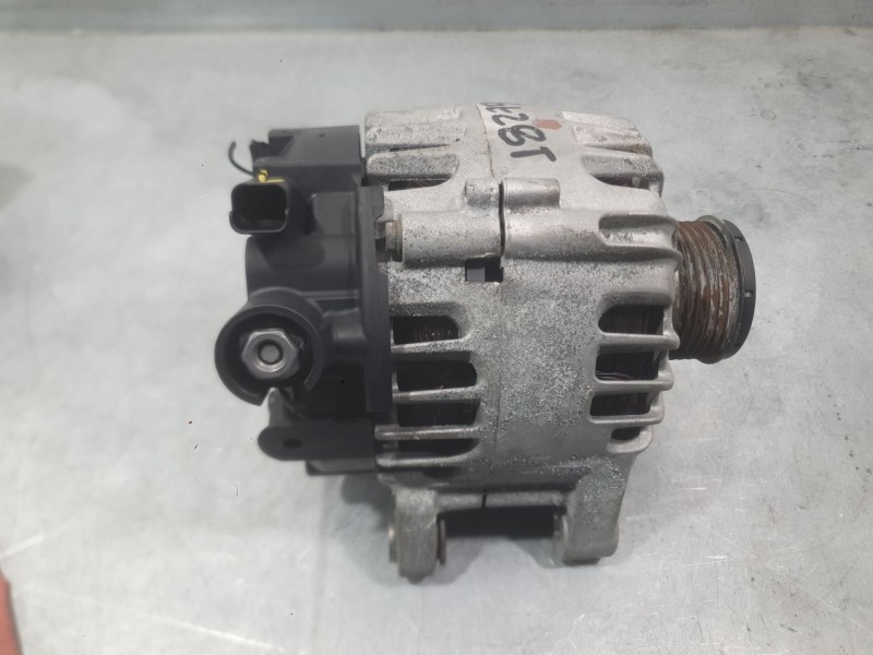 Recambio de alternador para peugeot 208 ii (ub_, up_, uw_, uj_) 1.2 puretech 100 referencia OEM IAM 9865403280  