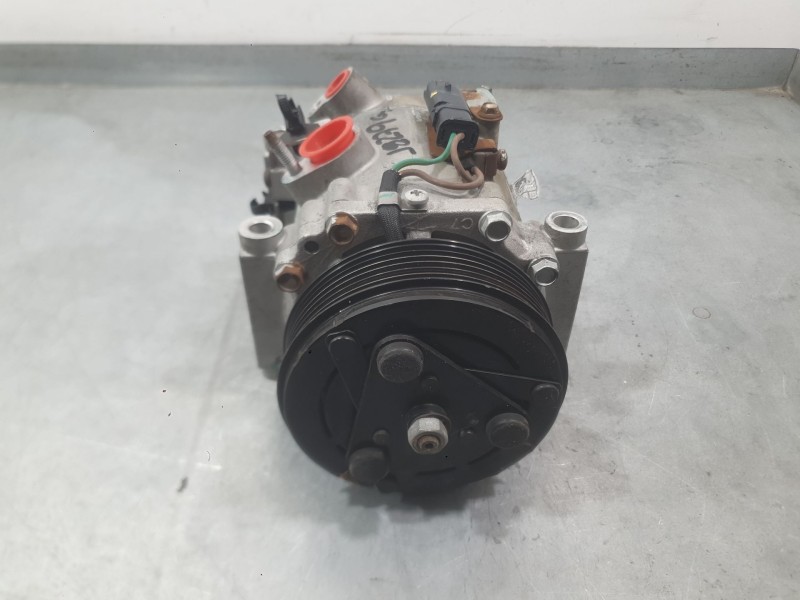 Recambio de compresor aire acondicionado para peugeot 208 ii (ub_, up_, uw_, uj_) 1.2 puretech 100 referencia OEM IAM 9850433280