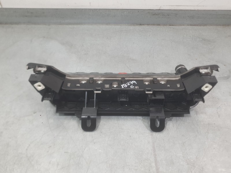 Recambio de mando multifuncion para peugeot 208 ii (ub_, up_, uw_, uj_) 1.2 puretech 100 referencia OEM IAM 98531848XU  