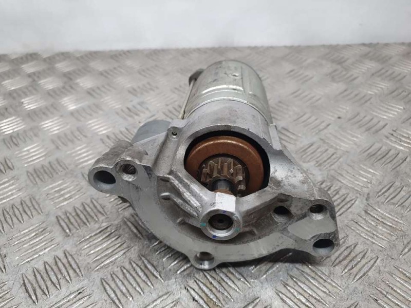Recambio de motor arranque para peugeot 5008 gt referencia OEM IAM 9654561480 D8R28 VALEO