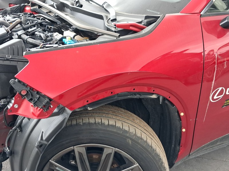 Recambio de aleta delantera izquierda para lexus lbx referencia OEM IAM 5381252590  