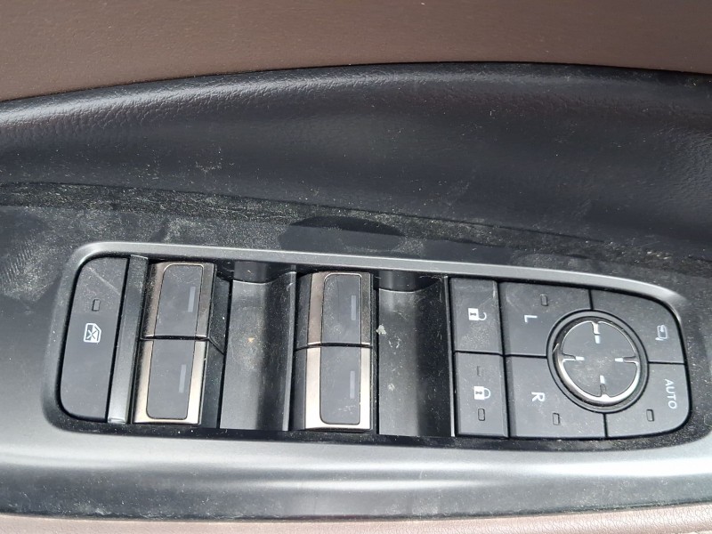 Recambio de mando elevalunas delantero izquierdo para lexus lbx referencia OEM IAM 8481048060 C/MANDO RETROVISOR 