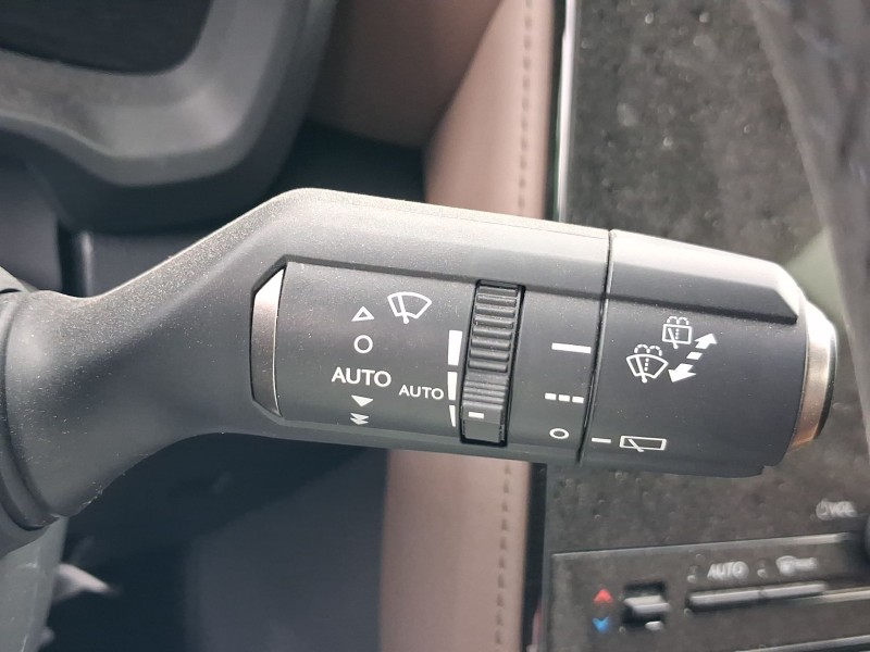 Recambio de mando luces y limpia para lexus lbx referencia OEM IAM   