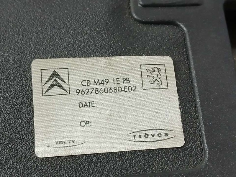 Recambio de bandeja trasera para citroën berlingo referencia OEM IAM 9627860680 CBM491EPB TRETY NUEVA ORIGINAL
