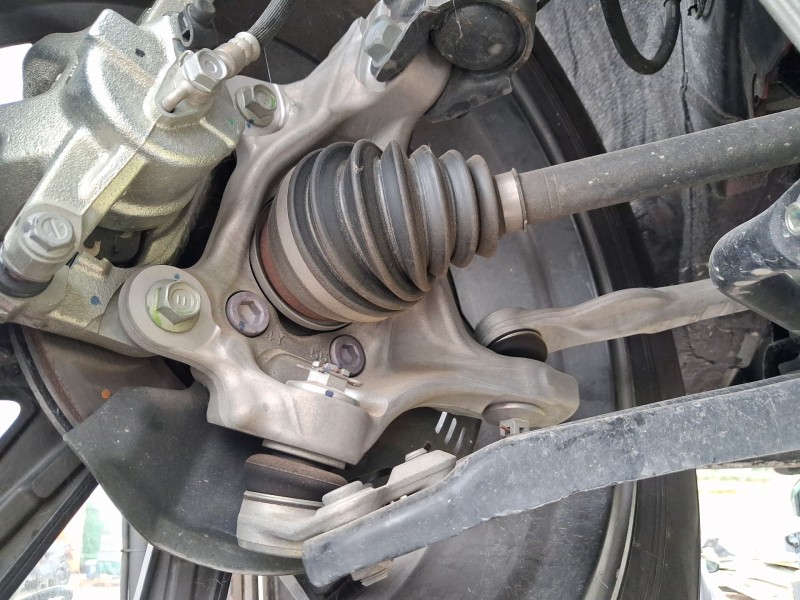 Recambio de mangueta delantera derecha para lexus lbx referencia OEM IAM 4320152010  