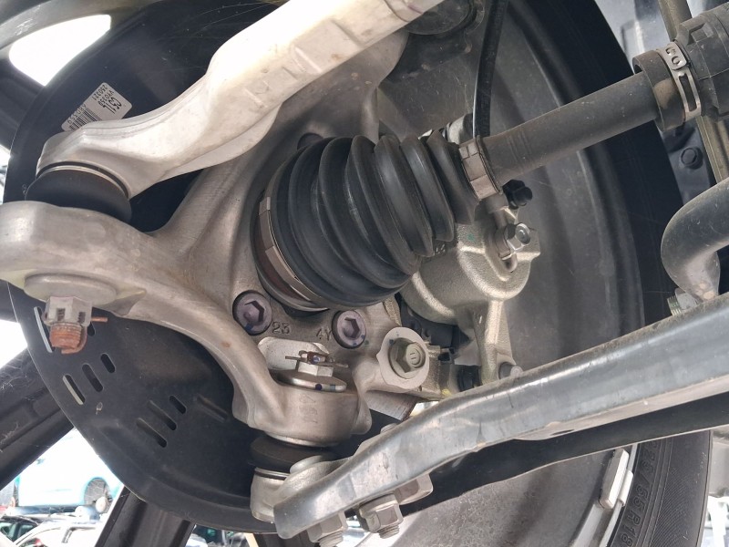 Recambio de mangueta delantera izquierda para lexus lbx referencia OEM IAM 4320252010  
