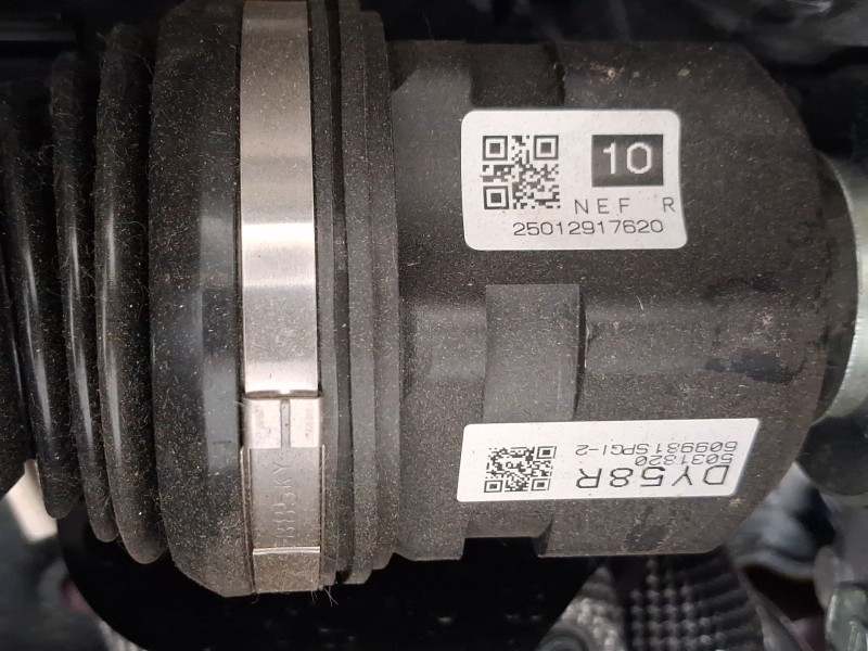 Recambio de transmision delantera derecha para lexus lbx referencia OEM IAM 4341052470  