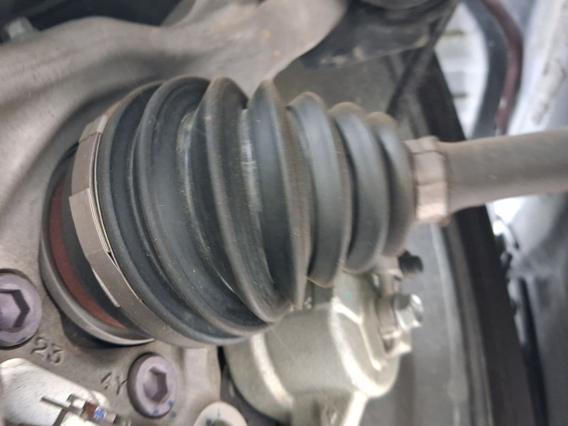 Recambio de transmision delantera izquierda para lexus lbx referencia OEM IAM 4342052390  