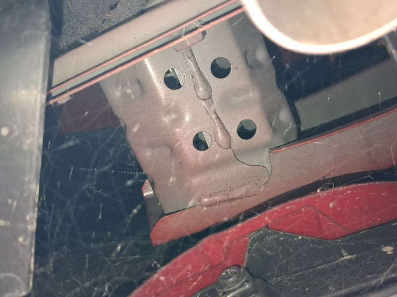 Recambio de refuerzo paragolpes trasero para lexus lbx referencia OEM IAM 5202352170  