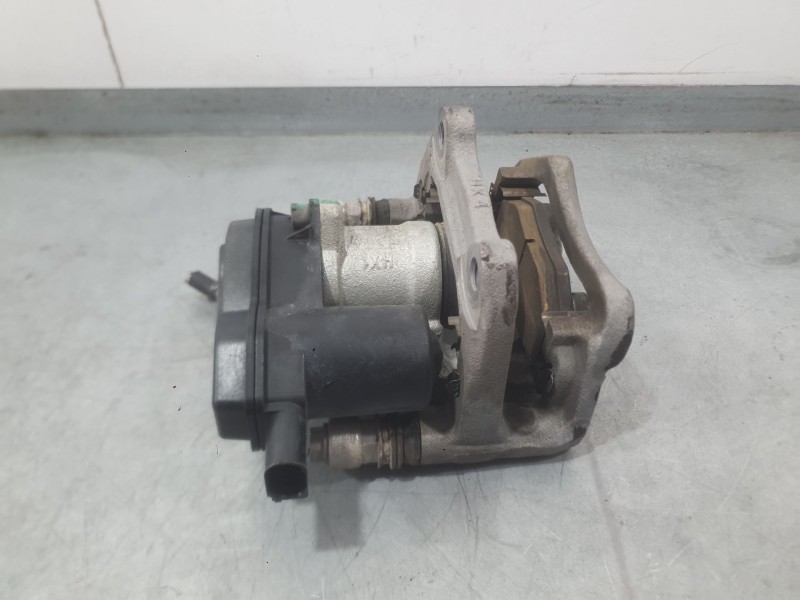 Recambio de pinza freno trasera derecha para mg hs (as23) 1.5 t (sas23) referencia OEM IAM 10331514  