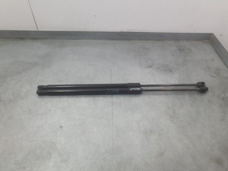 Recambio de amortiguadores maletero / porton para mg hs (as23) 1.5 t (sas23) referencia OEM IAM   