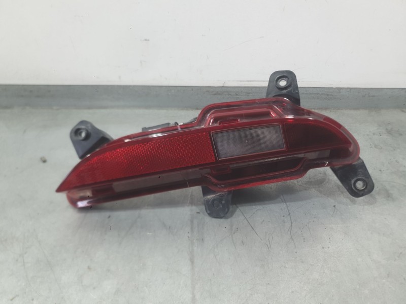 Recambio de piloto trasero derecho paragolpes para mg hs (as23) 1.5 t (sas23) referencia OEM IAM   