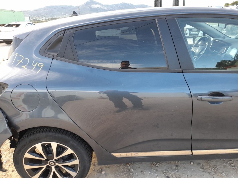 Recambio de puerta trasera derecha para renault clio v (b7_) 1.0 sce 75 (b7m5) referencia OEM IAM 821008513R  
